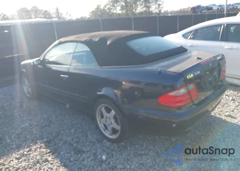 2000 Mercedes-Benz Clk 320 from USA, damaged, VIN WDBLK65G1YT047045